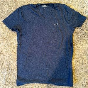 Hollister V-neck soft t-shirt